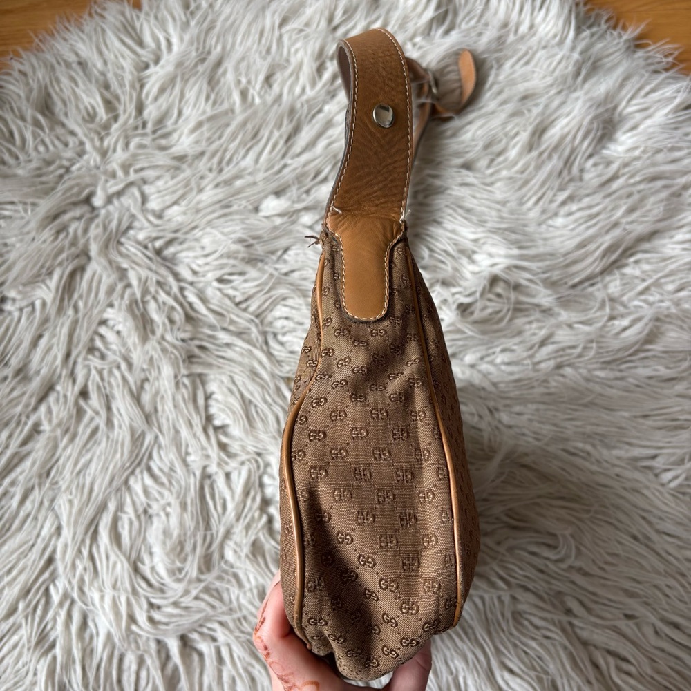 Gucci Vintage 80s GG Monogram Interlocking G Canvas Leather Trim Crossbody Bag - Picture 6 of 16